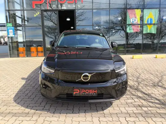 VOLVO-C40-2023