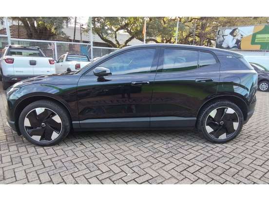 VOLVO-EX30-69 KW ELÉTRICO PLUS VOLVO-EX30-2024