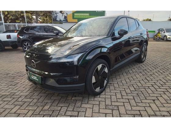 VOLVO EX30 69 KW ELÉTRICO PLUS