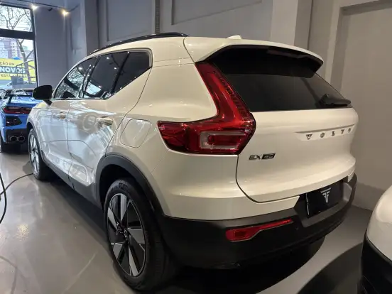 VOLVO-EX40-P6 RECHARGE ELECTRIC PLUS VOLVO-EX40-2024
