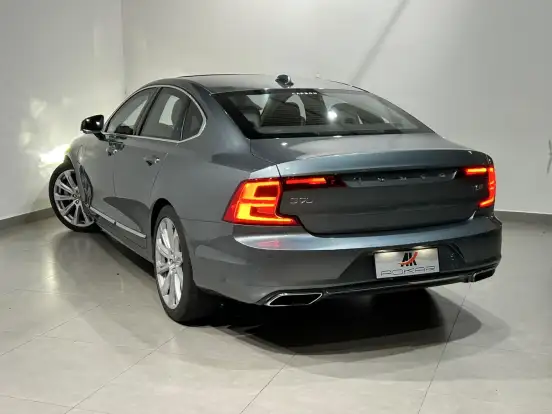 VOLVO-S90-2019