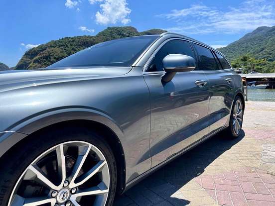VOLVO-V60-2.0 T5 GASOLINA MOMENTUM GEARTRONIC VOLVO-V60-2019