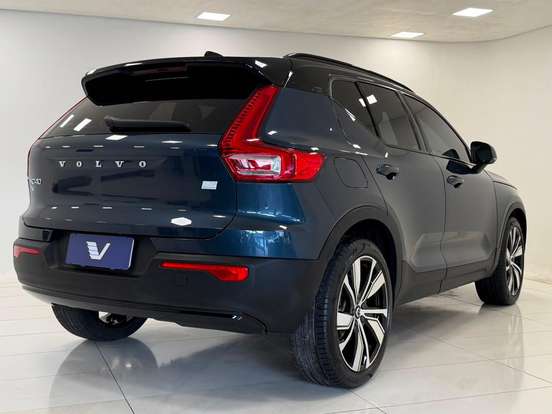 VOLVO-XC40-1.5 T5 RECHARGE R-DESIGN GEARTRONIC VOLVO-XC40-2021