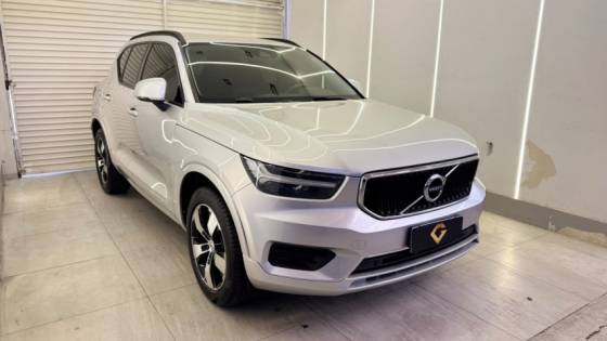 VOLVO XC40 2.0 T4 GASOLINA GEARTRONIC