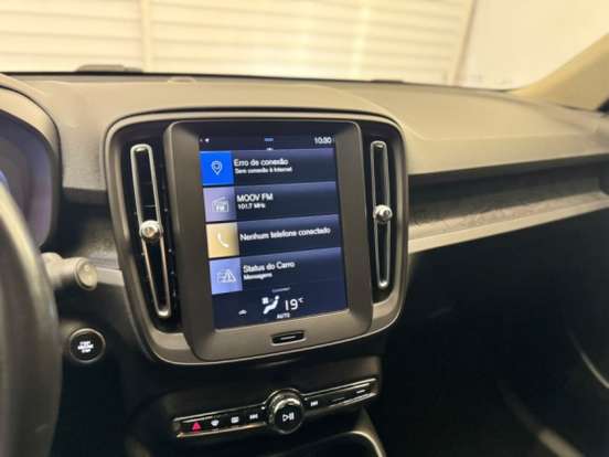 VOLVO-XC40-2.0 T4 GASOLINA GEARTRONIC VOLVO-XC40-2018