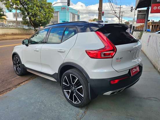 VOLVO-XC40-2.0 T5 GASOLINA EDIÇÃO ESPECIAL AWD GEARTRONIC VOLVO-XC40-2019
