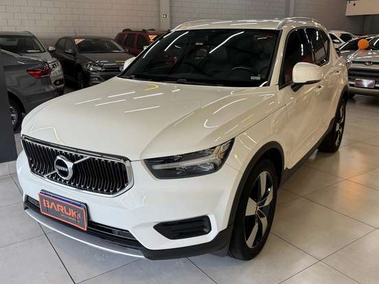 VOLVO-XC40-2.0 T5 GASOLINA MOMENTUM AWD GEARTRONIC VOLVO-XC40-2018