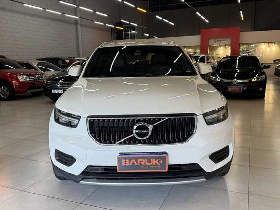 VOLVO-XC40-2.0 T5 GASOLINA MOMENTUM AWD GEARTRONIC VOLVO-XC40-2018