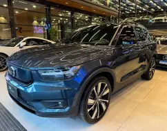 VOLVO XC40 P8 RECHARGE ELECTRIC BEV PURE AWD VOLVO XC40 P8 RECHARGE ELECTRIC BEV PURE AWD