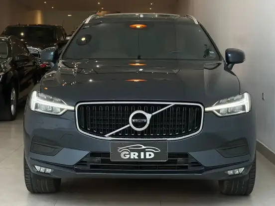 VOLVO-XC60-2.0 D5 DIESEL MOMENTUM AWD GEARTRONIC VOLVO-XC60-2020