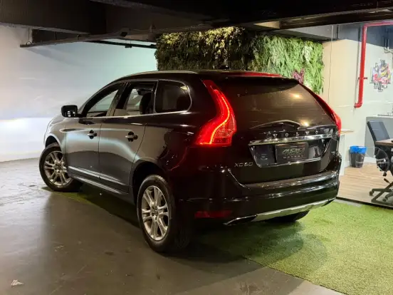 VOLVO-XC60-2.0 T5 DYNAMIC FWD TURBO GASOLINA 4P AUTOMÁTICO VOLVO-XC60-2015
