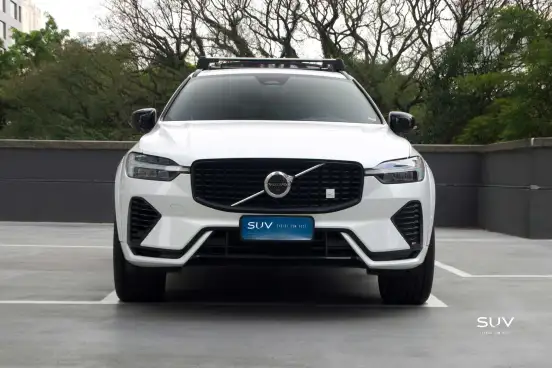VOLVO-XC60-2022