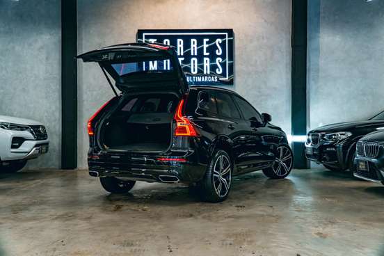VOLVO-XC60-2.0 T8 HYBRID MOMENTUM AWD GEARTRONIC VOLVO-XC60-2020