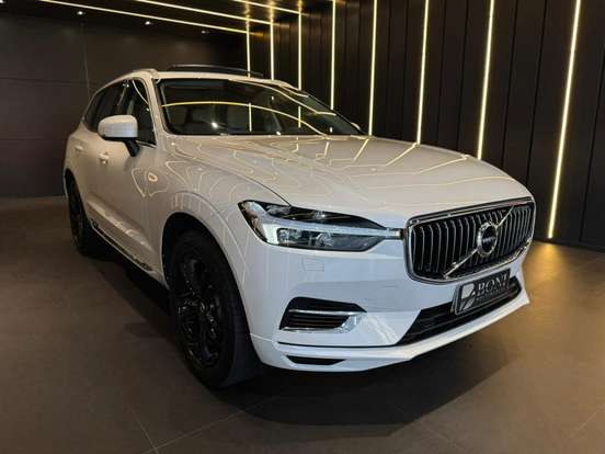VOLVO-XC60-2021