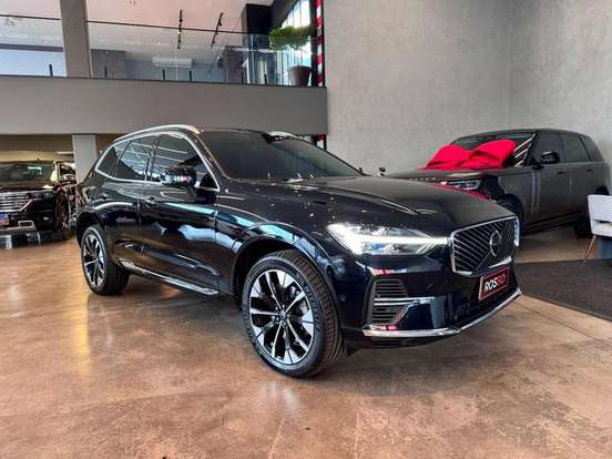 VOLVO-XC60-2025