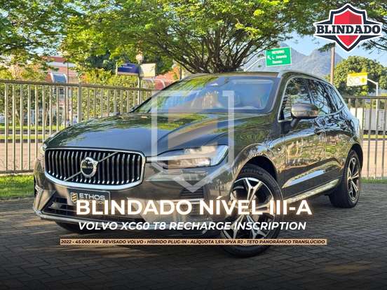 VOLVO-XC60-2021