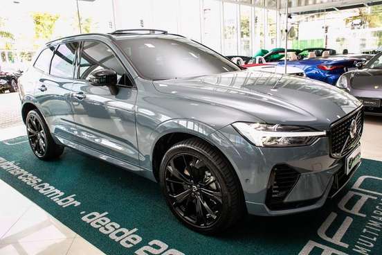 VOLVO-XC60-2023