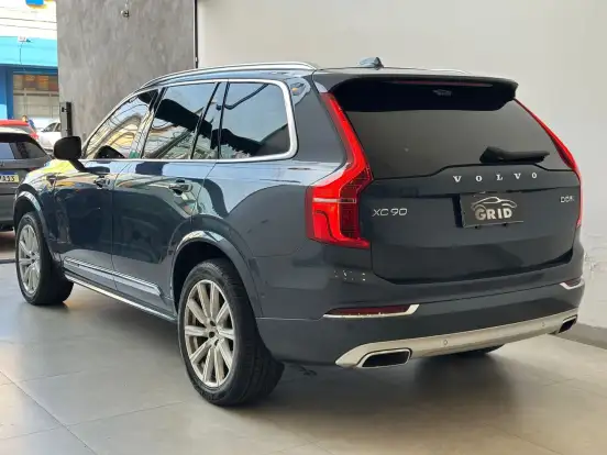 VOLVO-XC90-2.0 D5 DIESEL INSCRIPTION AWD GEARTRONIC VOLVO-XC90-2018