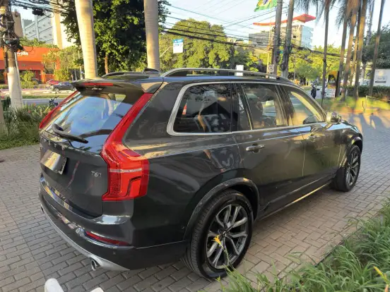 VOLVO-XC90-2.0 T6 GASOLINA MOMENTUM AWD GEARTRONIC VOLVO-XC90-2018