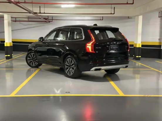VOLVO-XC90-2.0 T6 GASOLINA MOMENTUM AWD GEARTRONIC VOLVO-XC90-2019