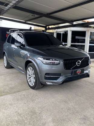 VOLVO-XC90-2018