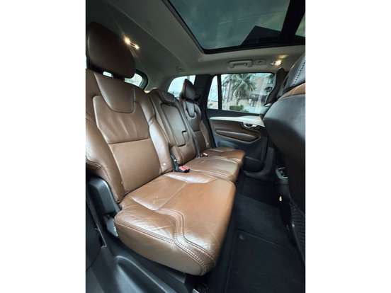 VOLVO-XC90-2.0 T6 GASOLINA MOMENTUM AWD GEARTRONIC VOLVO-XC90-2018