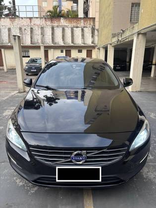 VOLVO S60 2.0 T5 KINETIC 16V TURBO GASOLINA 4P AUTOMÁTICO