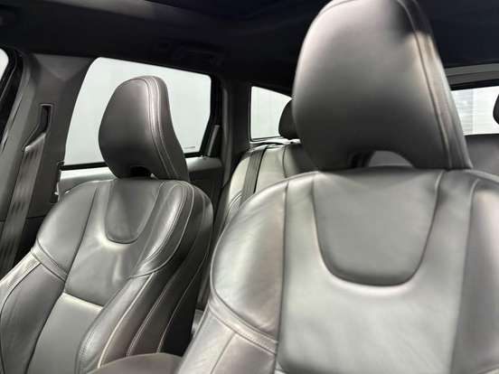 VOLVO-XC60-2.0 T5 R DESIGN TURBO GASOLINA 4P AUTOMÁTICO VOLVO-XC60-2015