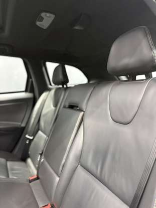 VOLVO-XC60-2.0 T5 R DESIGN TURBO GASOLINA 4P AUTOMÁTICO VOLVO-XC60-2015