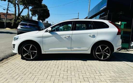 VOLVO-XC60-2013