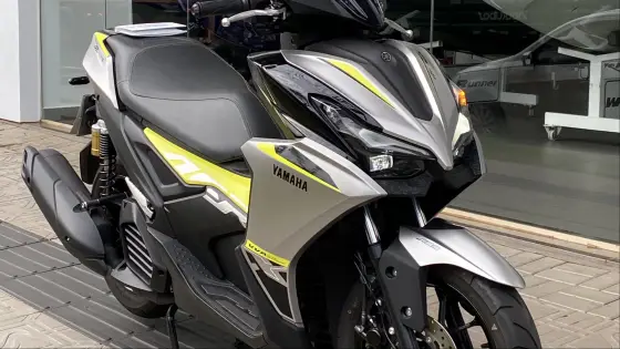 YAMAHA AEROX 160 ABS 