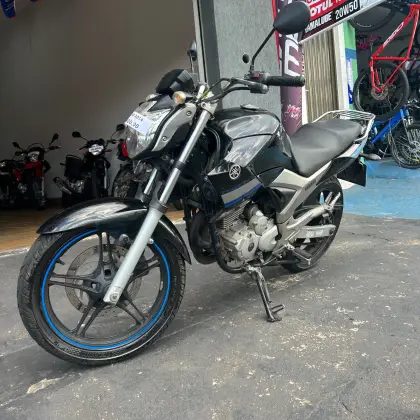 YAMAHA FAZER BLACK EDITION 