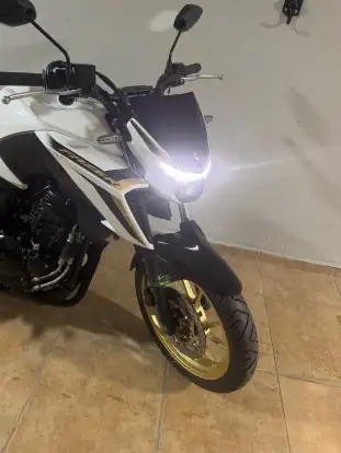 YAMAHA-FZ25 FAZER CONNECTED ABS-2025
