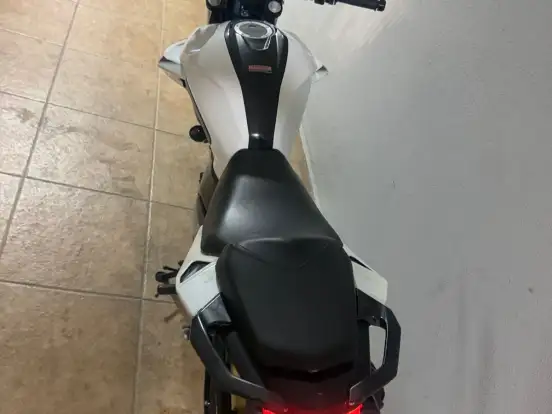 YAMAHA-FZ25 FAZER CONNECTED ABS YAMAHA-FZ25 FAZER CONNECTED ABS-2025
