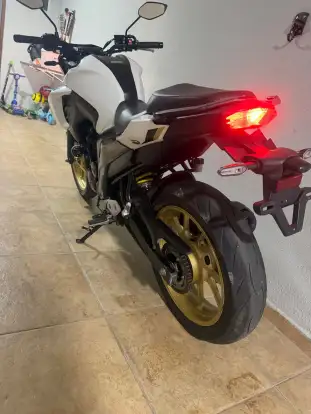 YAMAHA-FZ25 FAZER CONNECTED ABS-2025