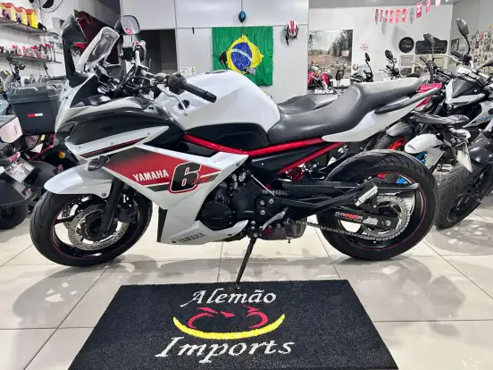YAMAHA-XJ6 F-2013