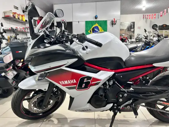 YAMAHA-XJ6 F-2013