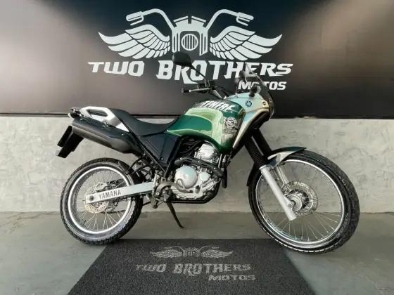 YAMAHA XTZ 250 TÉNÉRÉ 