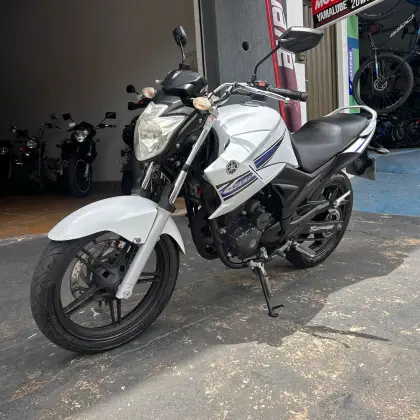 YAMAHA YS 250 FAZER BLUEFLEX 
