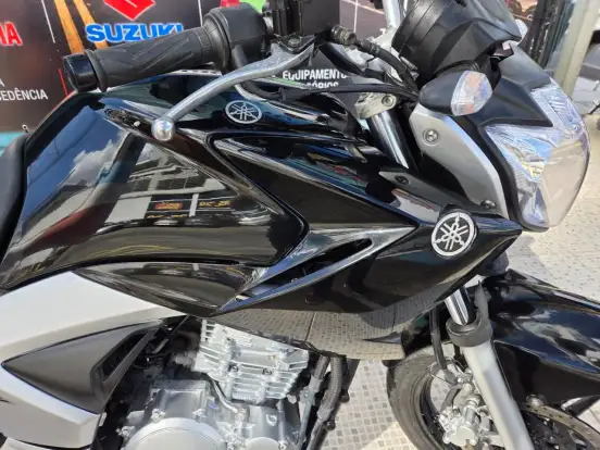 YAMAHA-YS 250 FAZER-2012