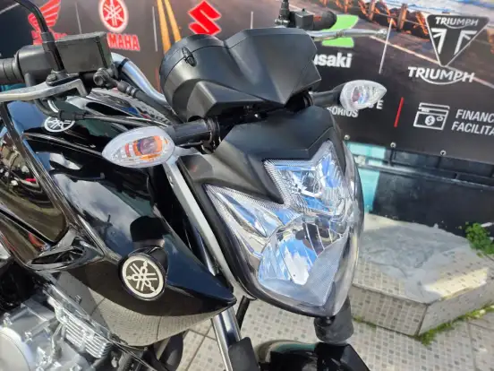 YAMAHA-YS 250 FAZER YAMAHA-YS 250 FAZER-2012