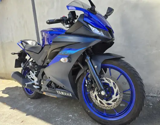 YAMAHA-YZF R15-2025