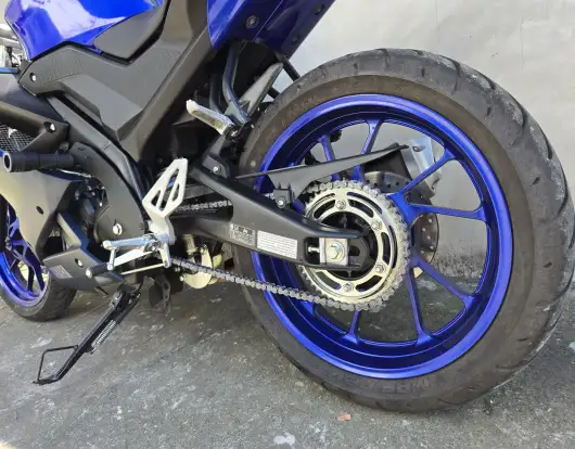 YAMAHA-YZF R15-2025