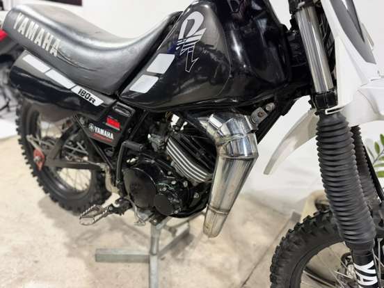 YAMAHA-DT 180Z-1992