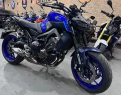 YAMAHA MT-09 YAMAHA MT-09