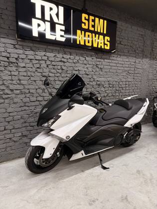 YAMAHA TMAX 