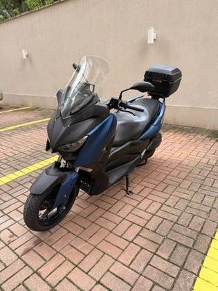 YAMAHA XMAX ABS 