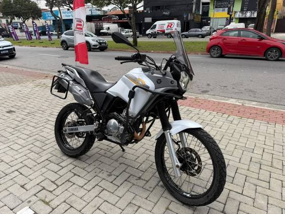 YAMAHA XTZ 250 TÉNÉRÉ 