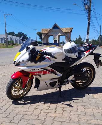 YAMAHA YZF R3 60th ANNIVERSARY ABS 