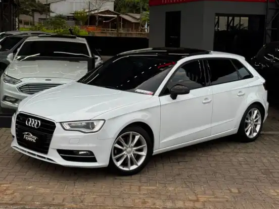 AUDI-A3-1.8 TFSI SPORTBACK 16V GASOLINA 4P AUTOMÁTICO AUDI-A3-2014